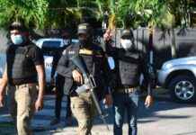 Incautan arma y cigarrillos ilegales en allanamientos en Hermanas Mirabal ncautan-arma-y-cigarrillos-ilegales-en-allanamientos-en-hermanas-mirabal