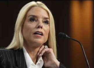 Pam Bondi confirmada como Secretaria de Justicia de EE.UU. pam-bondi-confirmada-como-secretaria-de-justicia-de-eeuu