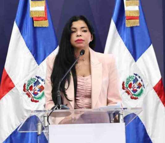 Perfil y trayectoria de Yeni Berenice Reynoso, procuradora general de la República. perfil-y-trayectoria-de-yeni-berenice-reynoso-procuradora-general-de-la-repblica