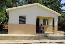 Entregan vivienda prometida por Luis Abinader a afectada por lluvias entregan-vivienda-prometida-por-luis-abinader-a-afectada-por-lluvias