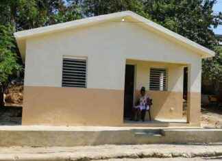 Entregan vivienda prometida por Luis Abinader a afectada por lluvias entregan-vivienda-prometida-por-luis-abinader-a-afectada-por-lluvias