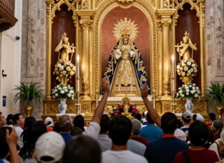 Milagrosa imagen del Divino Niño atrae a miles de fieles en Santo Domingo